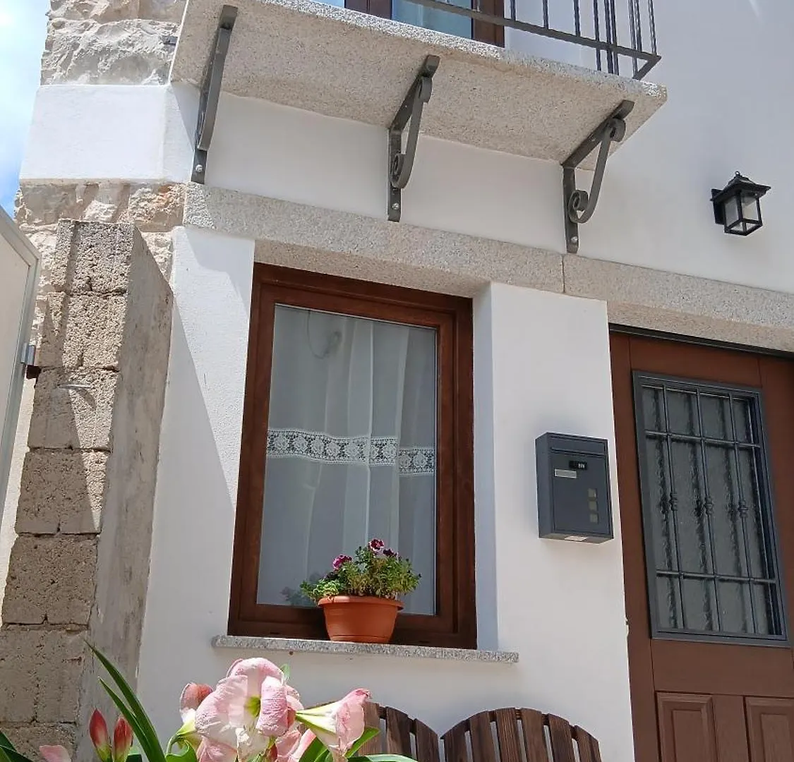 Hotel Monte Longu à Baunei Maison d'hôtes